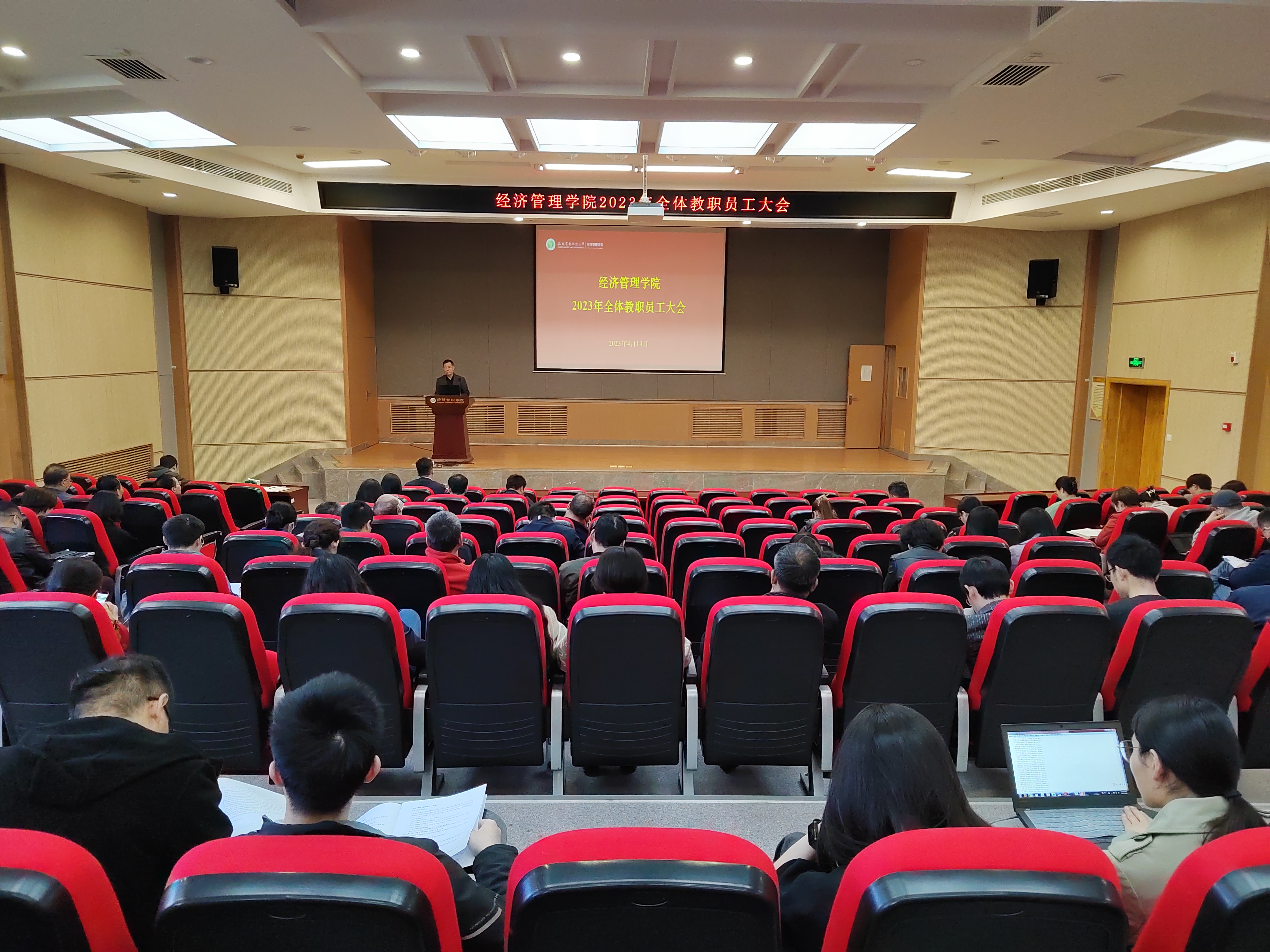 358e66477f5a43b89c7941296c3b3ef9.jpg 358e66477f5a43b89c7941296c3b3ef9.jpg