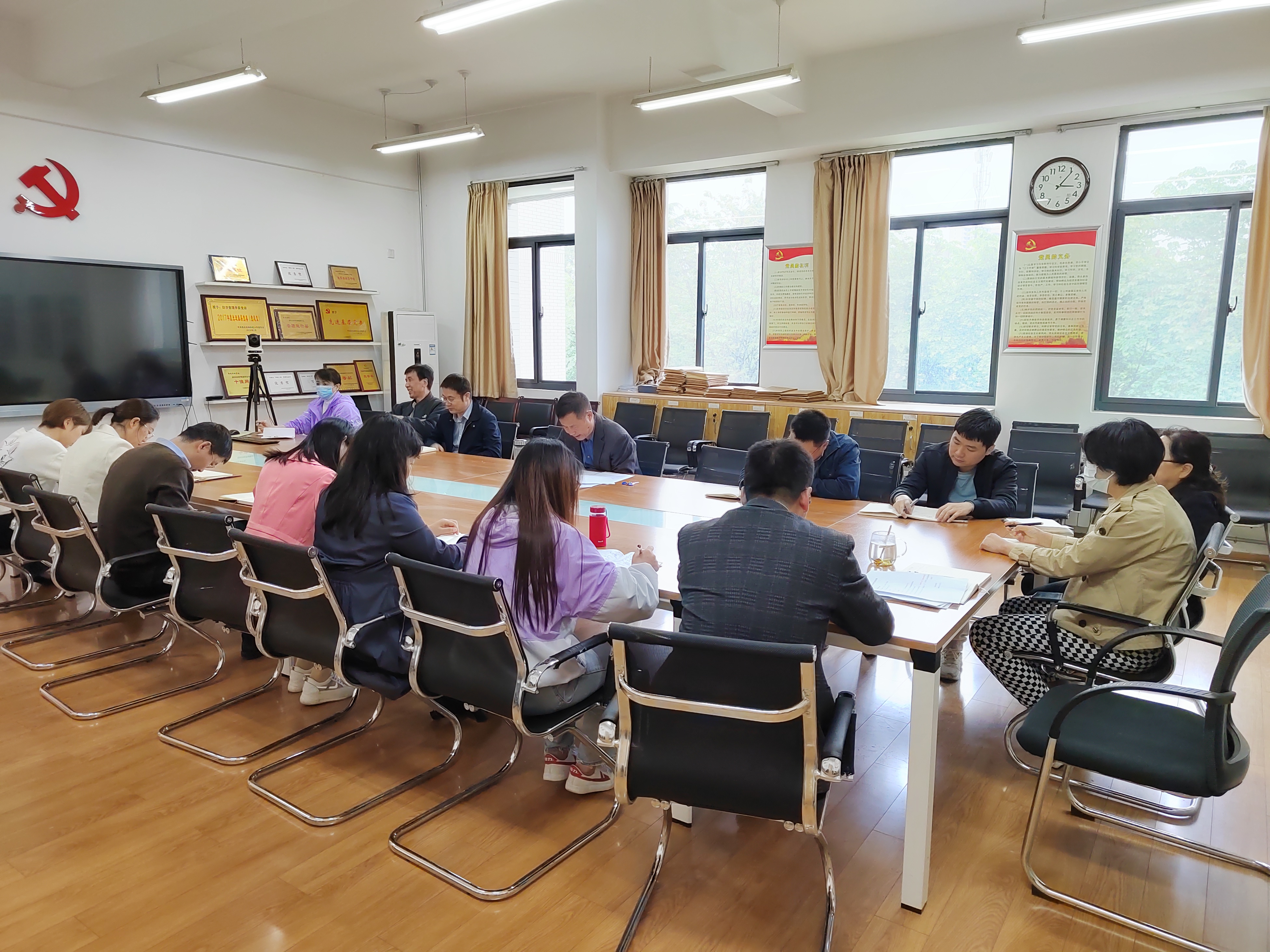 ecd0b6c84f834cfab1adabd995a2f46b.jpg ecd0b6c84f834cfab1adabd995a2f46b.jpg